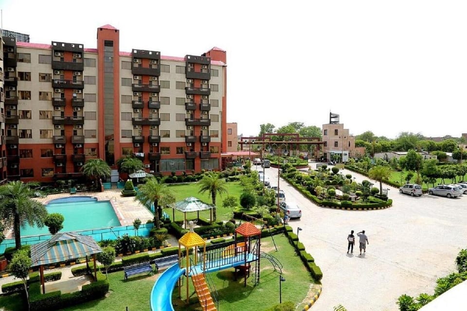 Hare Krishna Orchid - 1BHK furnished apartment Apartment in Uttar Pradesh