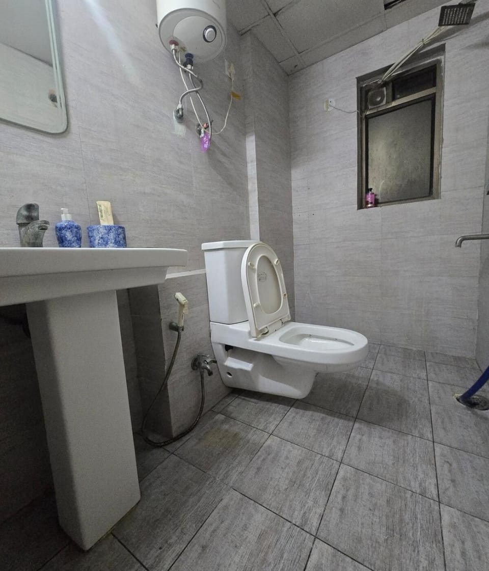 Hare Krishna Orchid - 1BHK furnished apartment Apartment in Uttar Pradesh