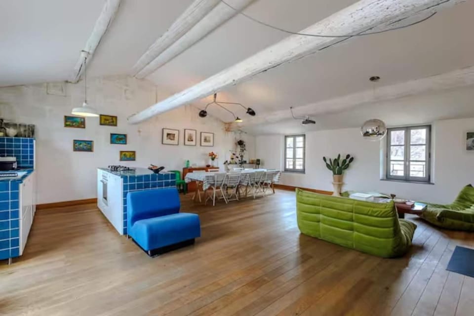 Living room, Seating area, Dining area, kitchen, kitchen