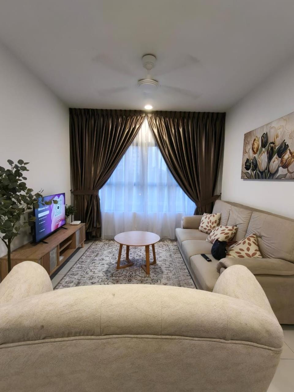 Living room, Seating area