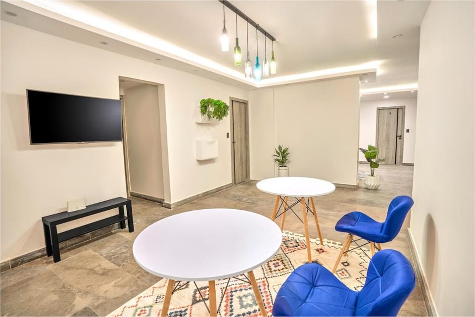 OO1 Room 1 Apartment in New Cairo City
