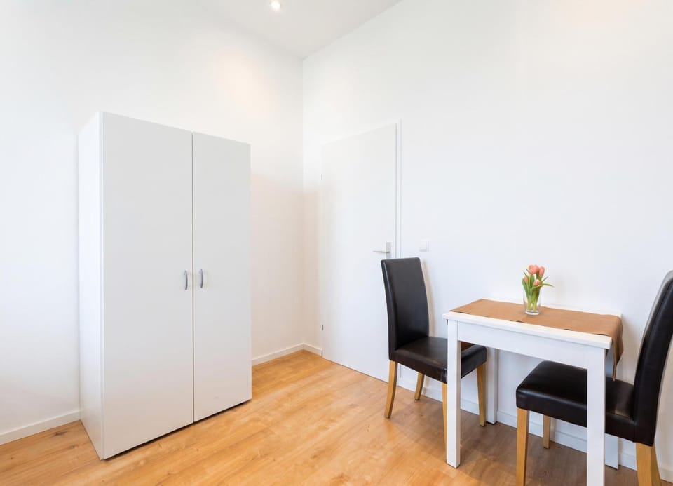 Seating area, wardrobe