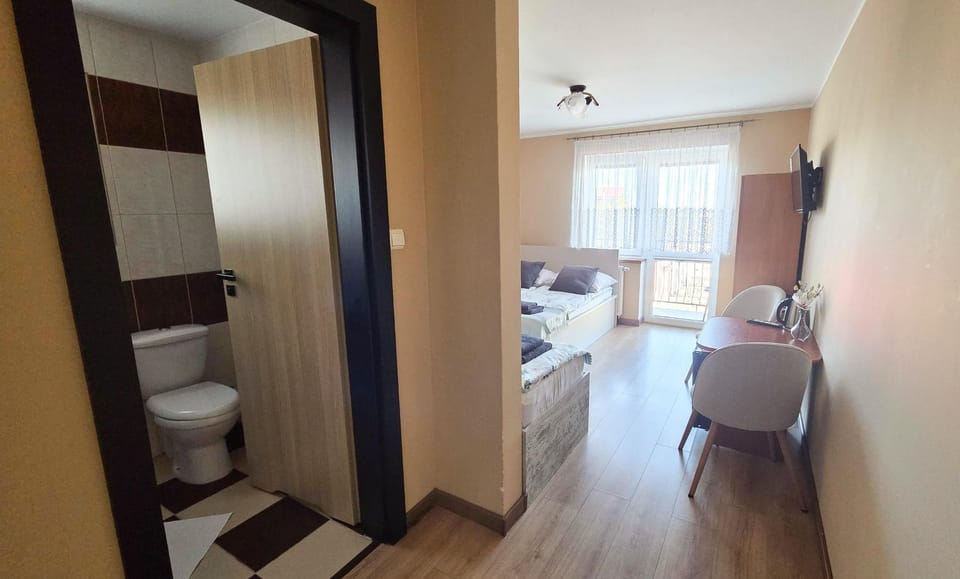Bathroom, Photo of the whole room