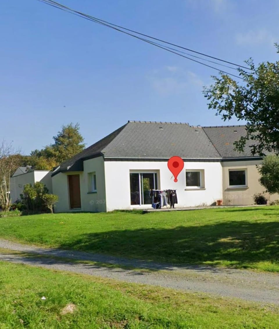 MAISON A LA CAMPAGNE ET 20mn DE LA MER House in Brittany