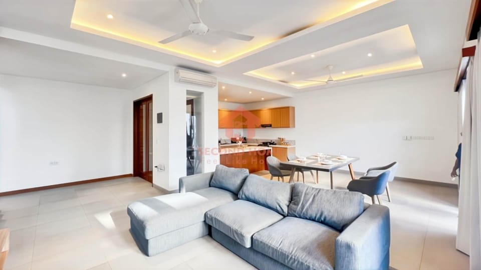 Large & Newly 3BR Krobokan Villa Pool & Wi-Fi House in North Kuta