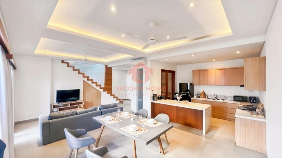 Large & Newly 3BR Krobokan Villa Pool & Wi-Fi House in North Kuta
