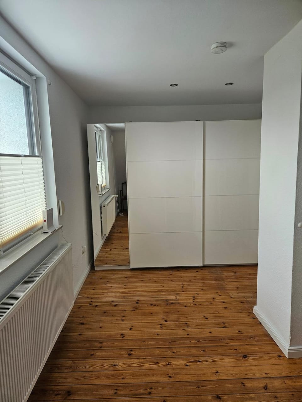Bedroom, wardrobe