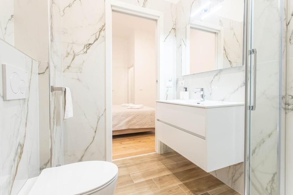 Indipendenza - Luxury 2BR & 2BA Design Flat Apartment in Perugia