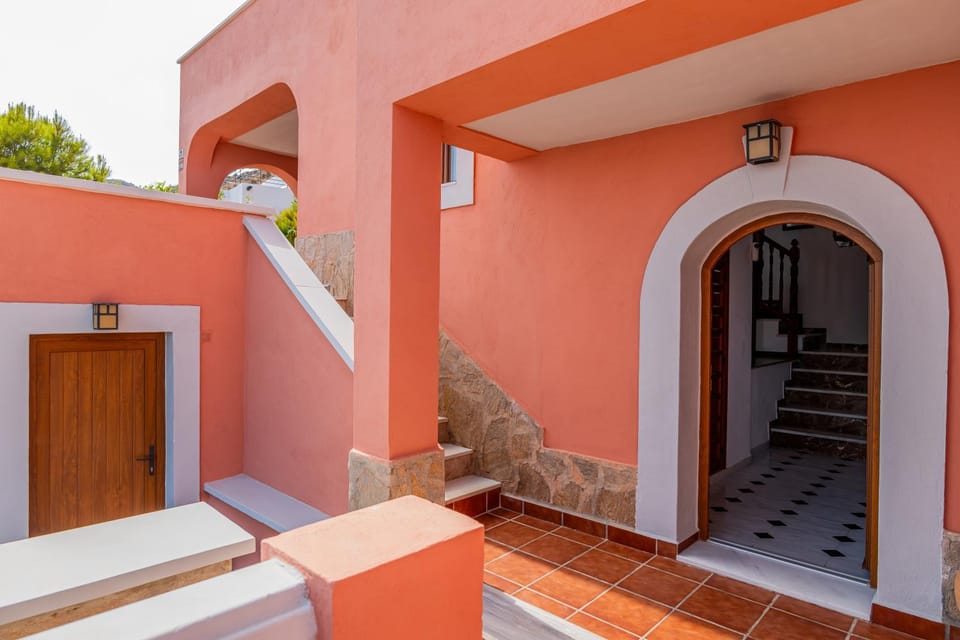 Calera de Gata Villa in San José
