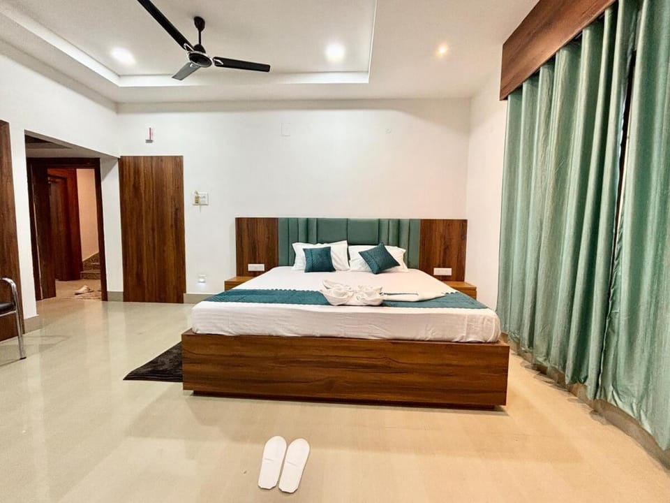 Sk Lodge Vip branch Hotel in India