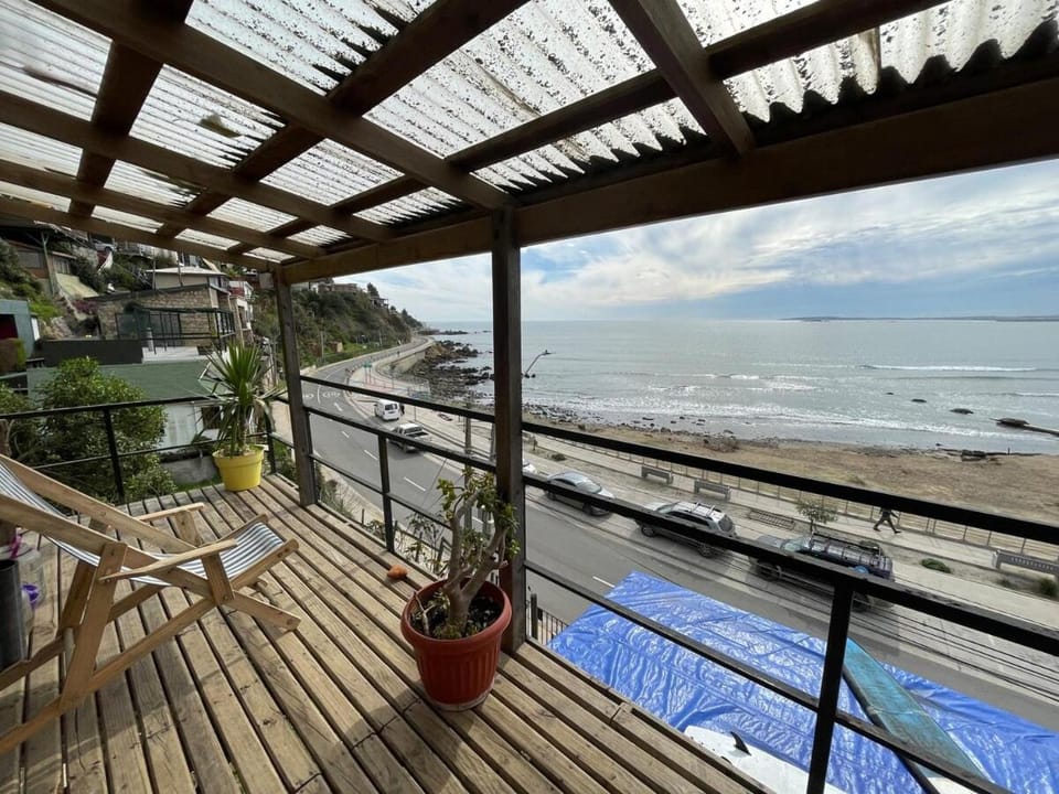 Surf Academy Concón House Nature lodge in Valparaíso Region
