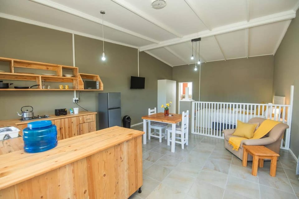 Accommodation on 3329 - Unit 6 Apartment in Port Elizabeth