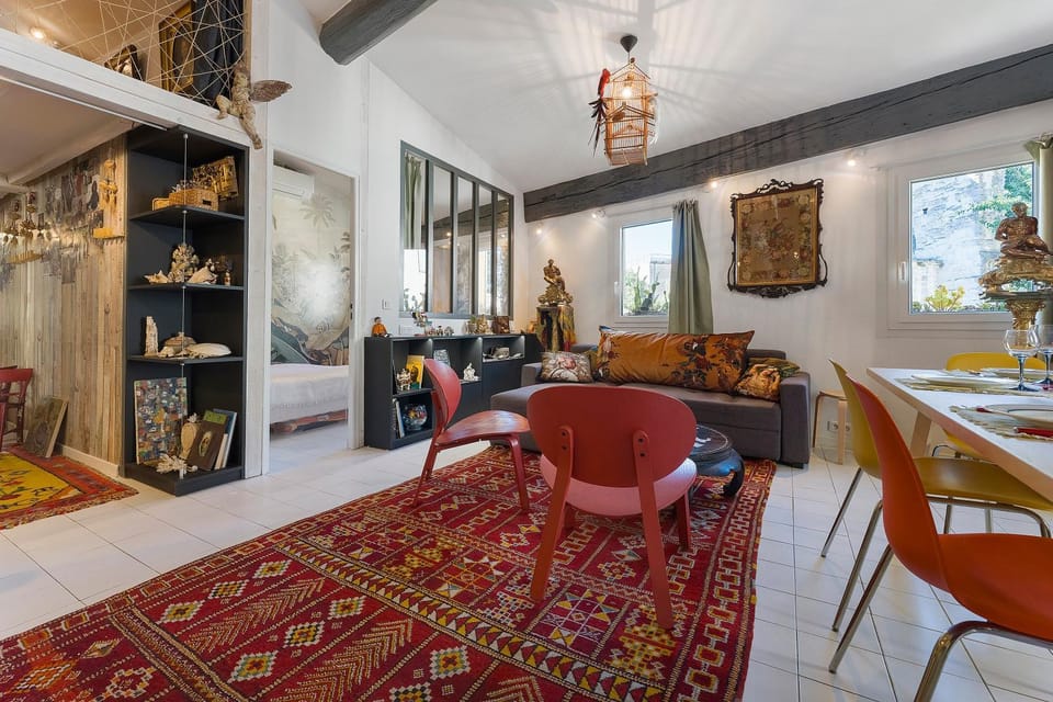 Property building, Living room