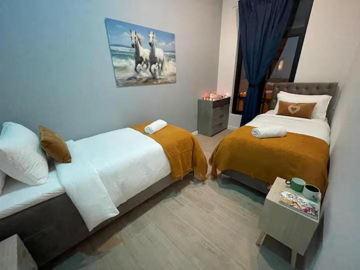 Bed, Photo of the whole room