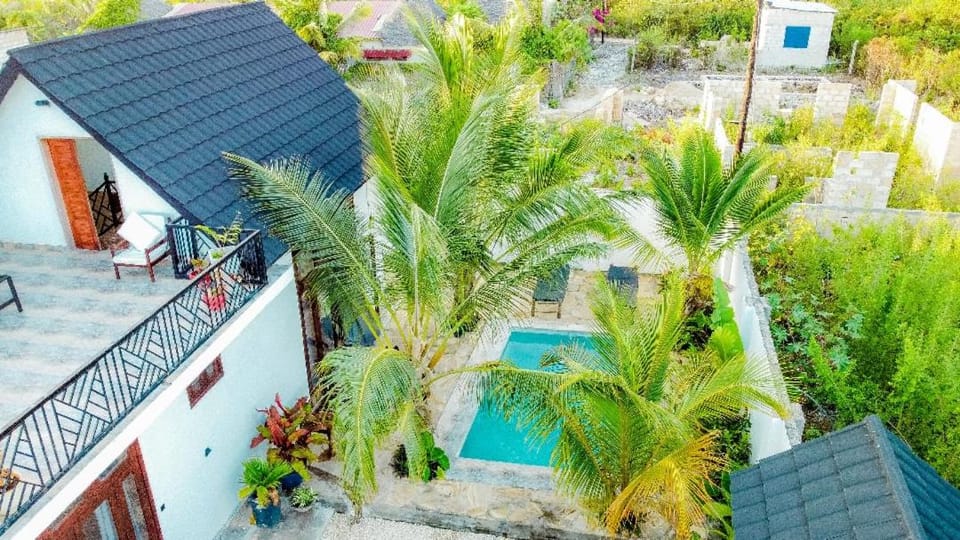 Garden view, Swimming pool