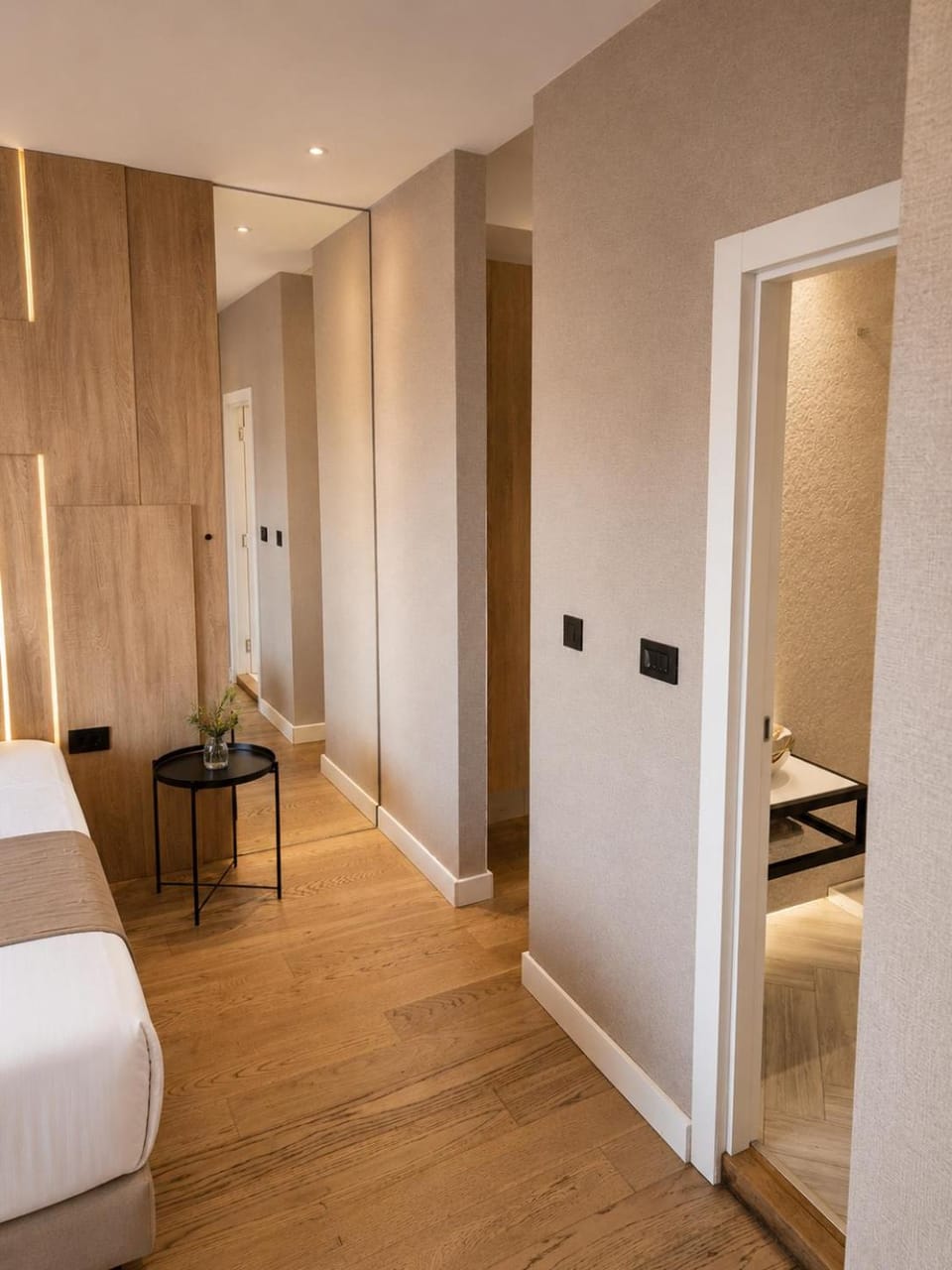 Bed, Living room, Photo of the whole room, Seating area, Bedroom, wardrobe