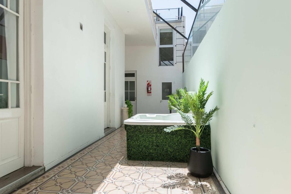 MOT Rentals Emilio Ravignani 1600 Lux 3 Bd Gastronomic Area House in Buenos Aires
