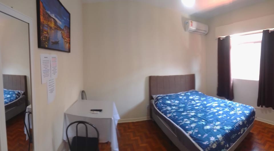 Bed, TV and multimedia, Photo of the whole room, Bedroom, air conditioner