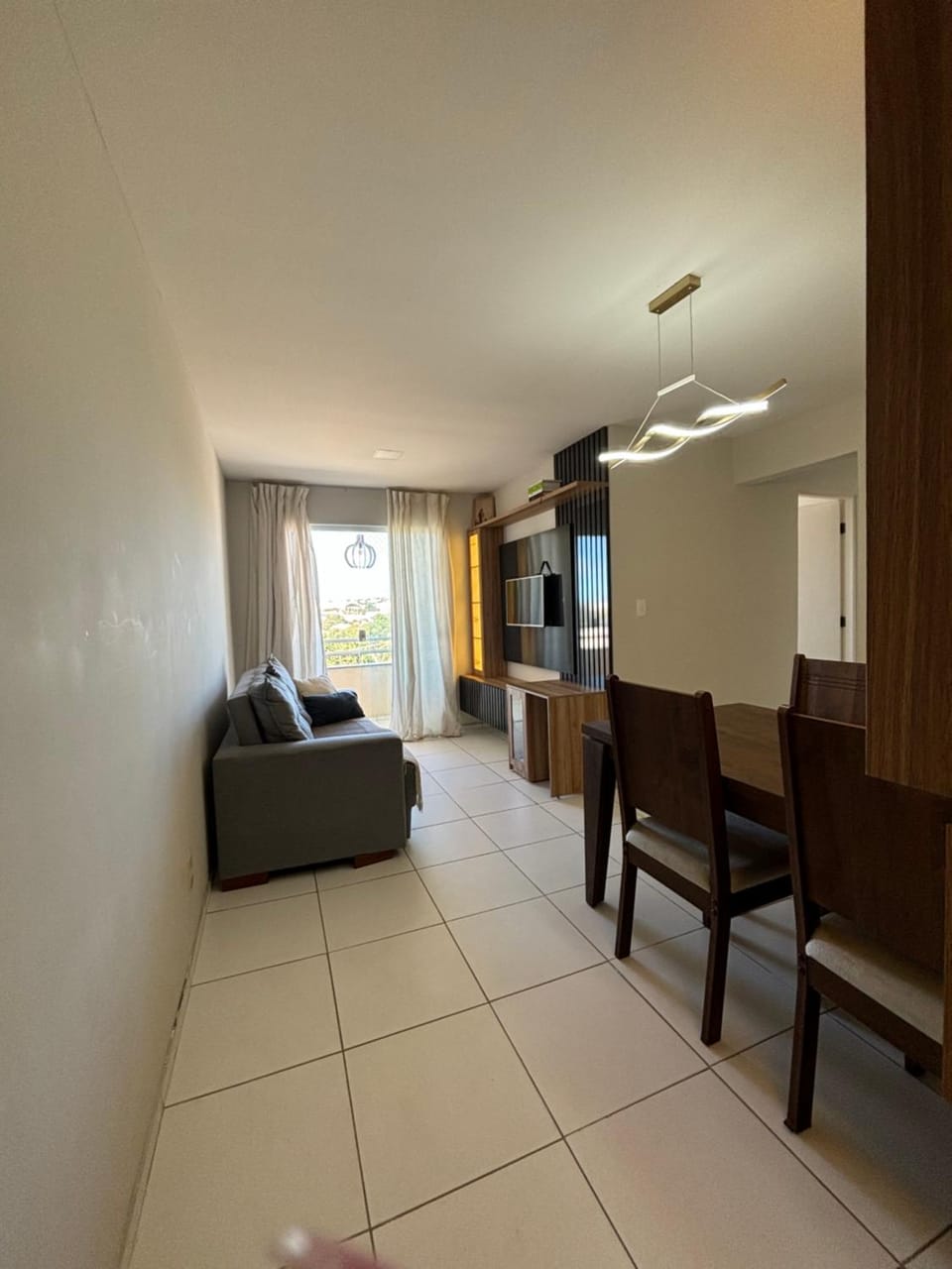 TV and multimedia, Seating area, Dining area