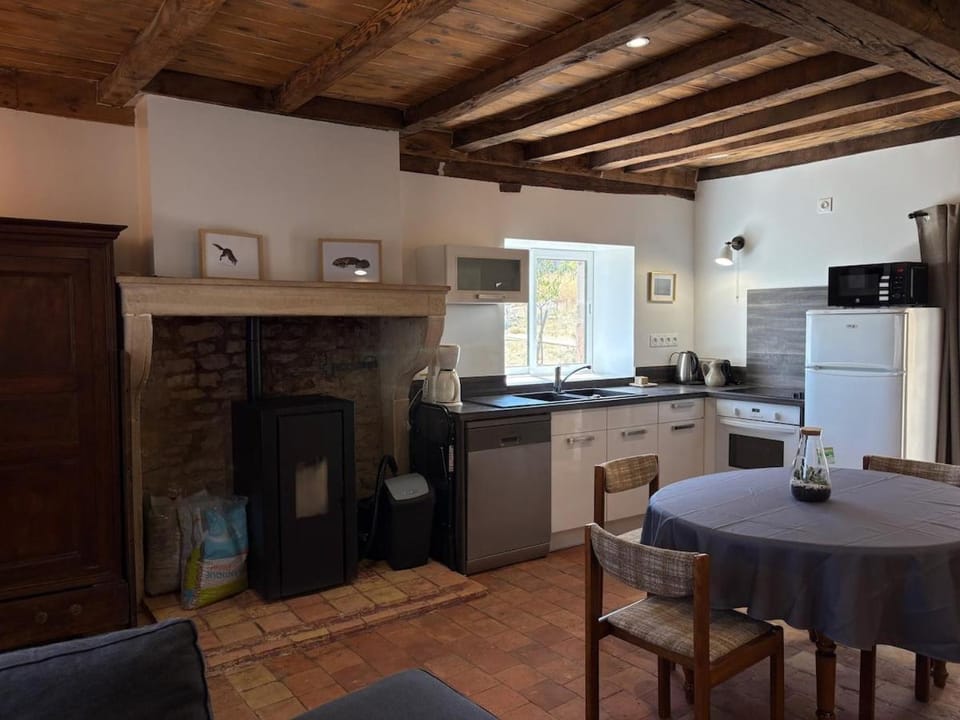 Le Renardeau House in Bourgogne-Franche-Comté