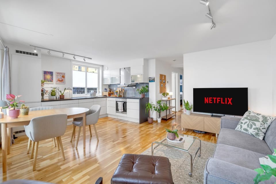 City Stay with High standard & Balcony Apartment in Tromso