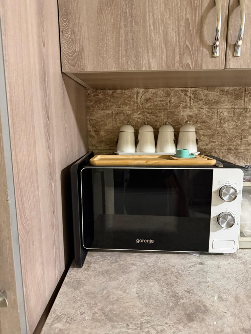 Kitchen or kitchenette, Kitchen or kitchenette
