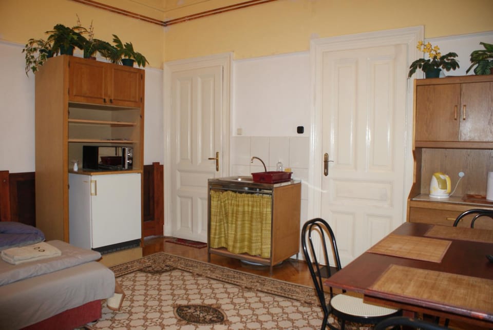 Régiposta Apartman Apartment in Slovakia