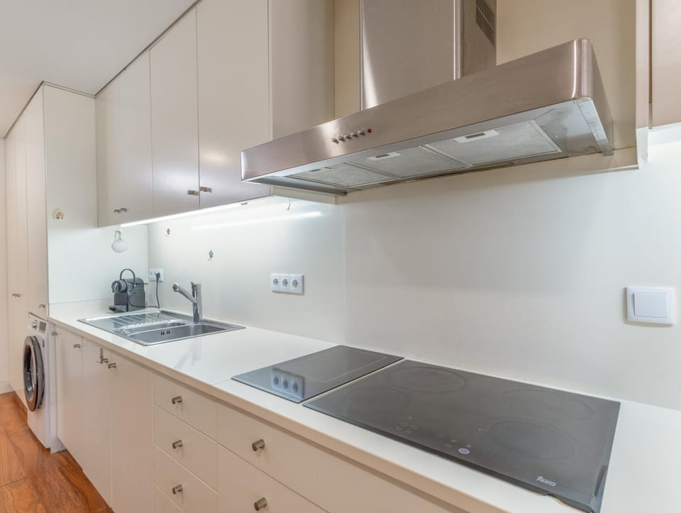 Kitchen or kitchenette, Living room