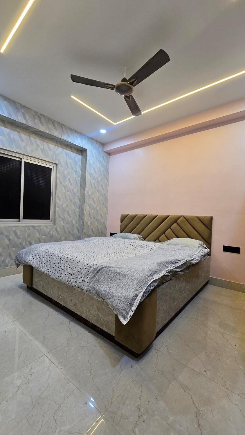 RD STAYCATION near KV temple Apartment in Varanasi