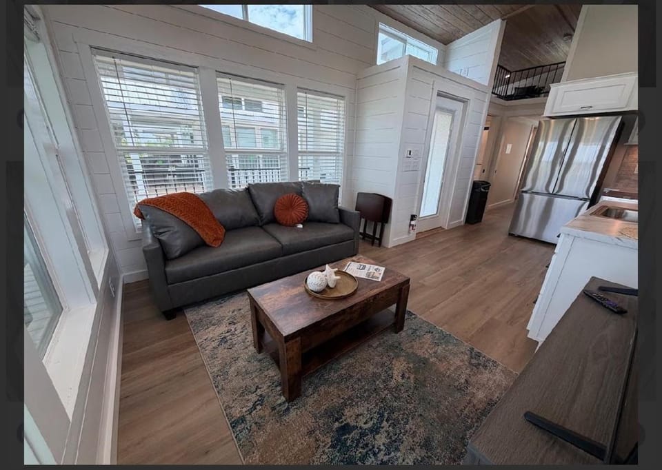 Cypress Modern Tiny Home House in Vicksburg