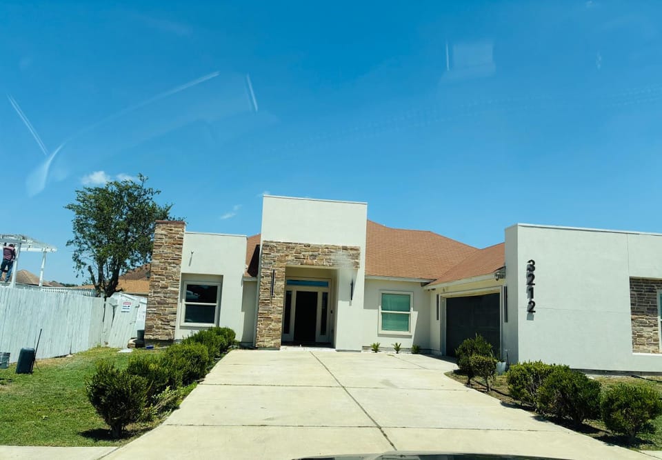 Luxury Home in Mission House in Mission