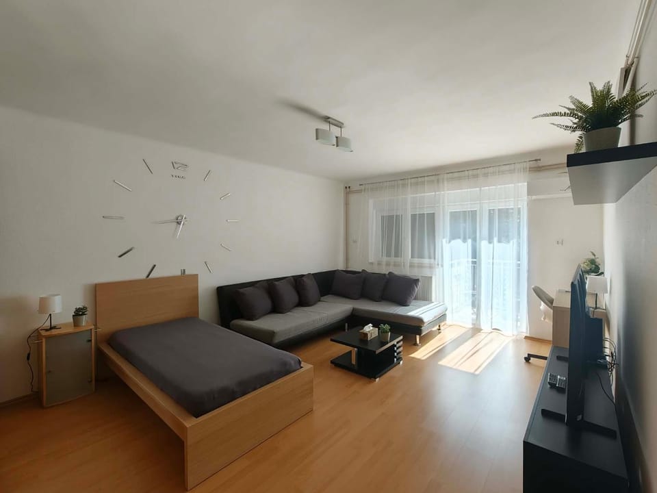 Május 8 Apartment in Hungary