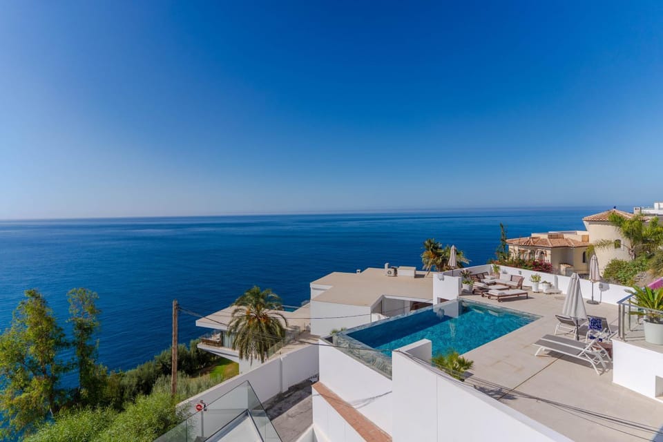 Casa Polo, confortable frente al mediterráneo House in Spain