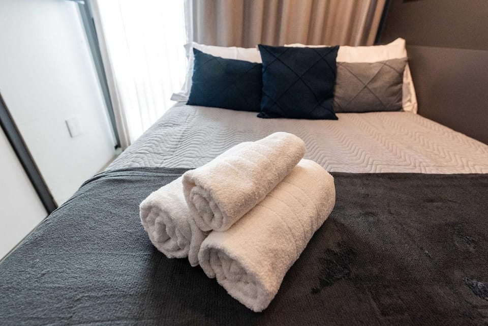 BHaus Allianz Nubank Park VN Turiassu - 4° andar - Academia - Piscina no Rooftop - Lavanderia - Coworking - Recepção 24h - Perdizes - t48 Apartment in Sao Paulo City