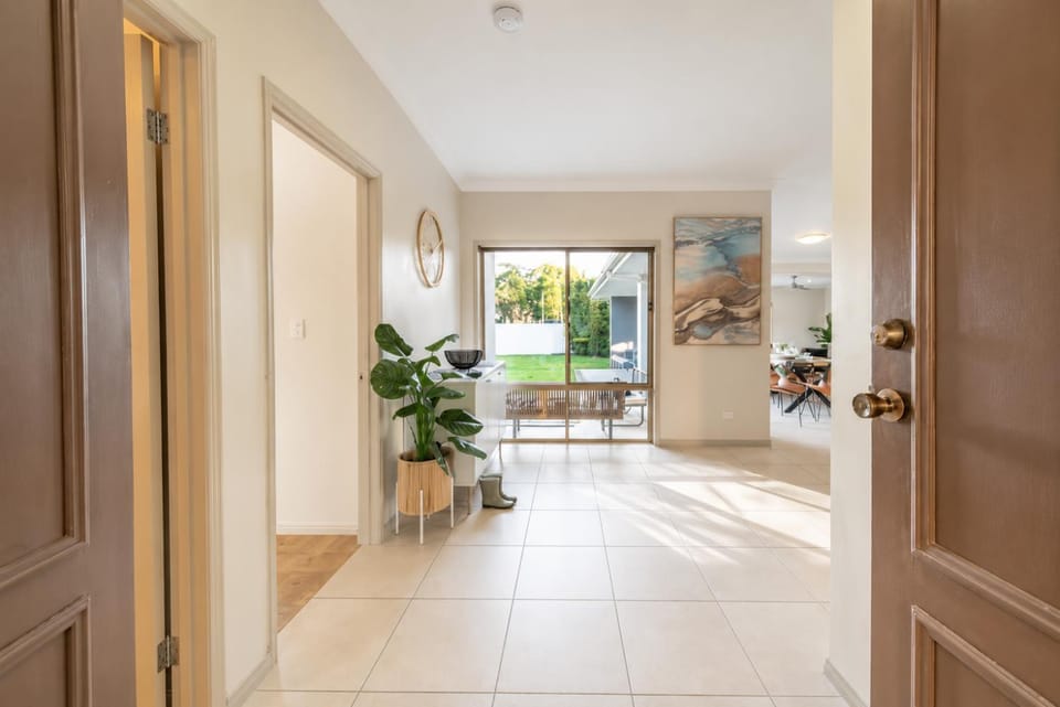 Facade/entrance, View (from property/room), Dining area, Garden view