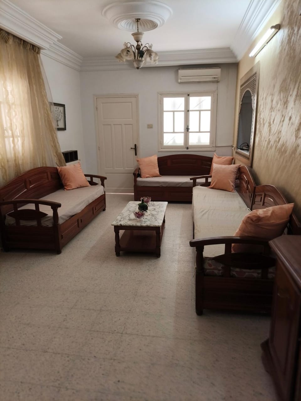 L'émeraude House in Tunisia