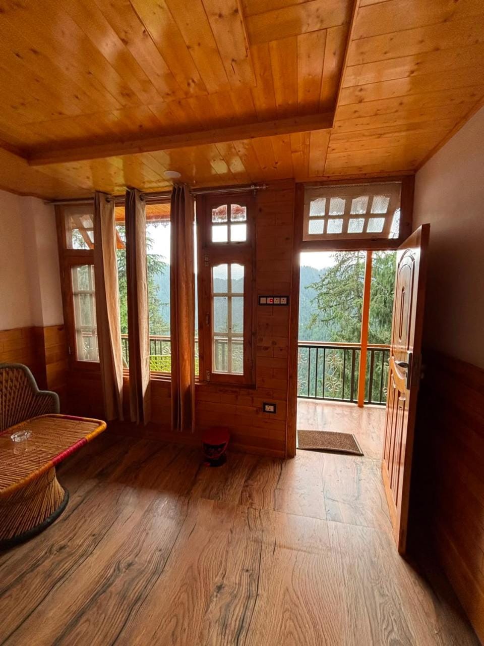 Krishna Home Stay Bed and Breakfast in Himachal Pradesh