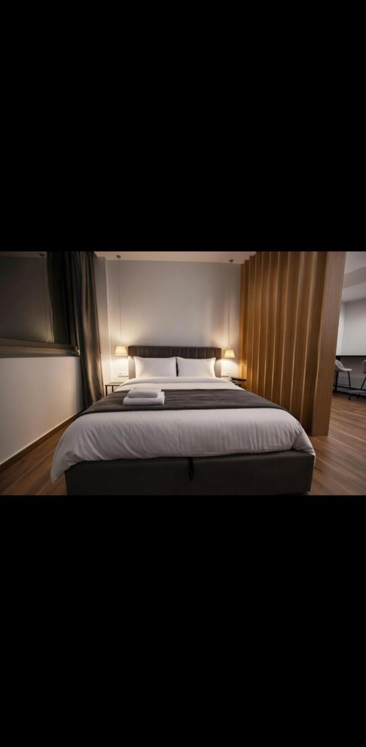 Piraeus Port Suites Luxury No3 Apartment in Pireas