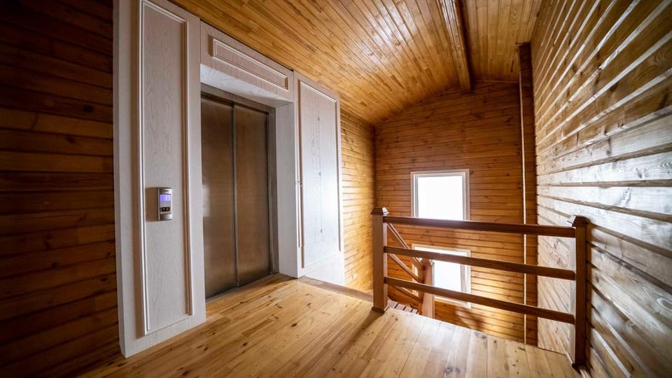 elevator
