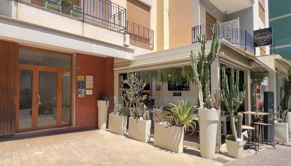 Le Sirene Rooms Bed and Breakfast in Sorrento