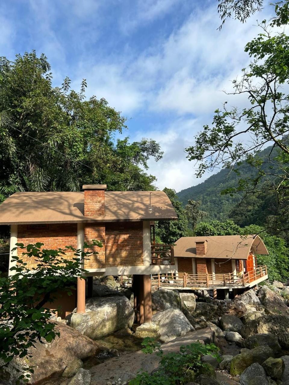 Riverside Resort Hotel in India
