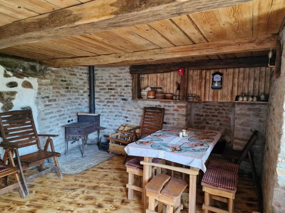 Dining area, Communal kitchen