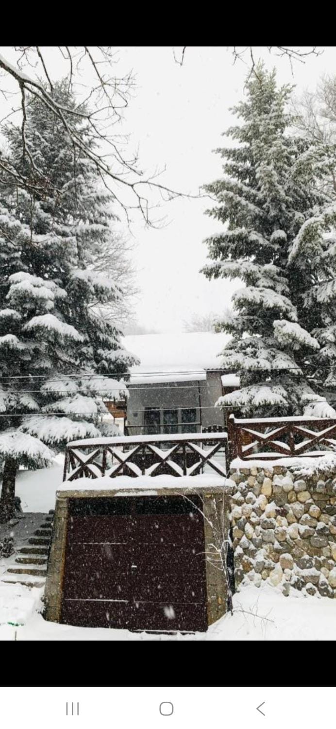 Laki's House Villa in North Macedonia