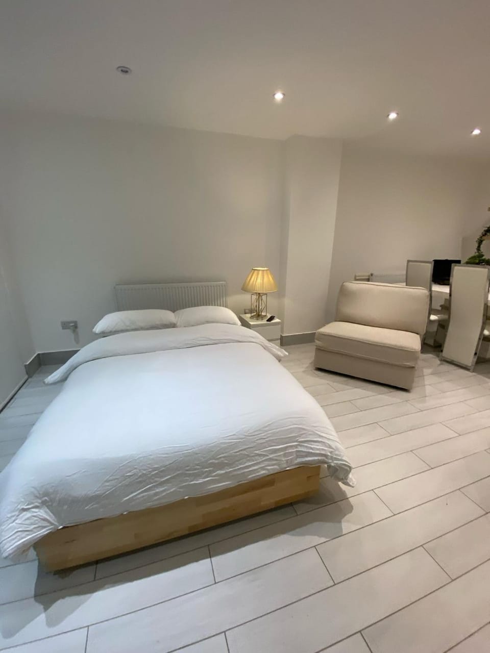 Photo of the whole room, Seating area, Bedroom