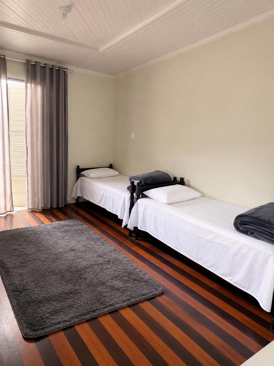 ParaHouse Alojamentos Bed and Breakfast in Joinville