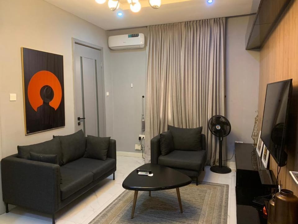Cally court- 1 bedroom free wifi & 24hrs power Apartment in Lagos