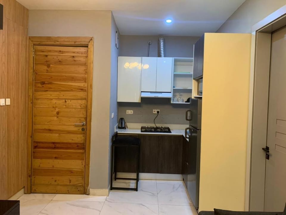 Cally court- 1 bedroom free wifi & 24hrs power Apartment in Lagos