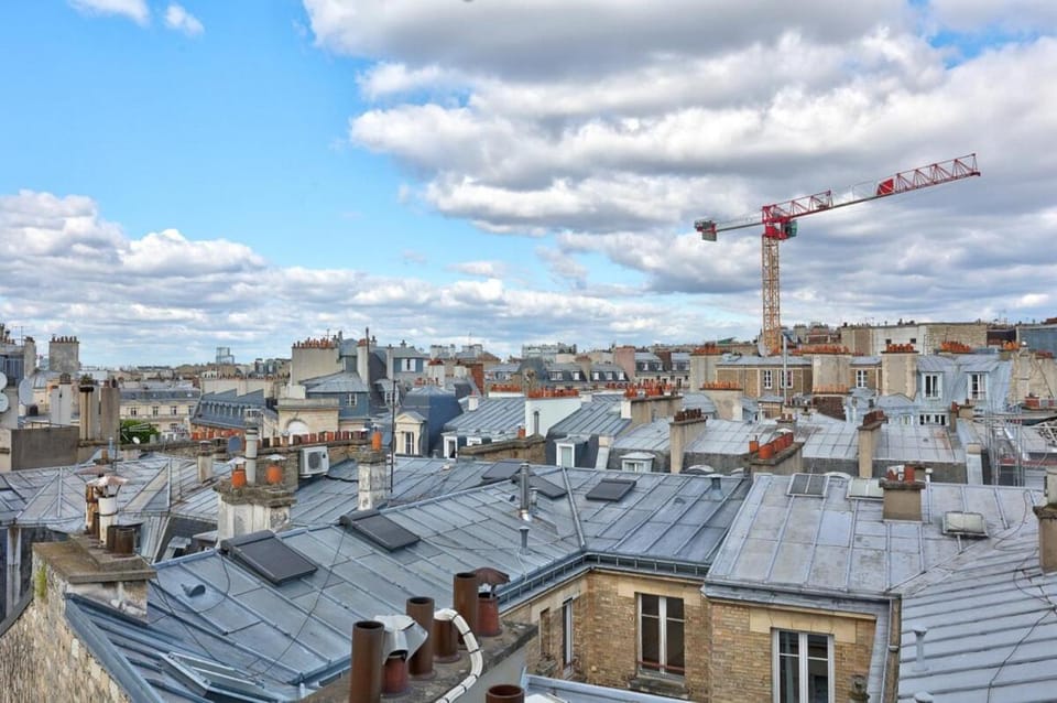 Porte Dauphine Paris 16th Studio Apartment in Paris