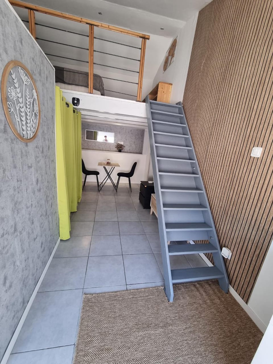 Charmant Appartement pour 2 personnes Bed and Breakfast in Saint-Maximin-la-Sainte-Baume