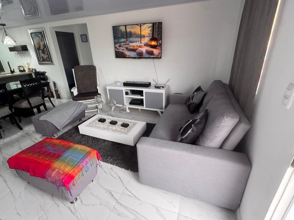 Communal lounge/ TV room, Living room